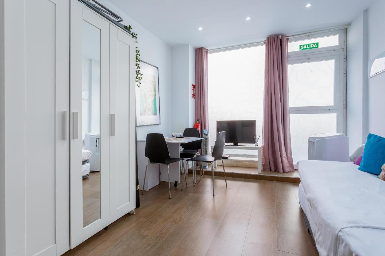 Aparteasy - Goya Ground Floor Studio มาดริด ภายนอก รูปภาพ